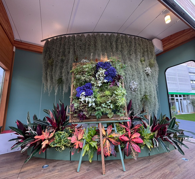 花博トレーラーハウスのオフグリッド植栽を設計・施工してます